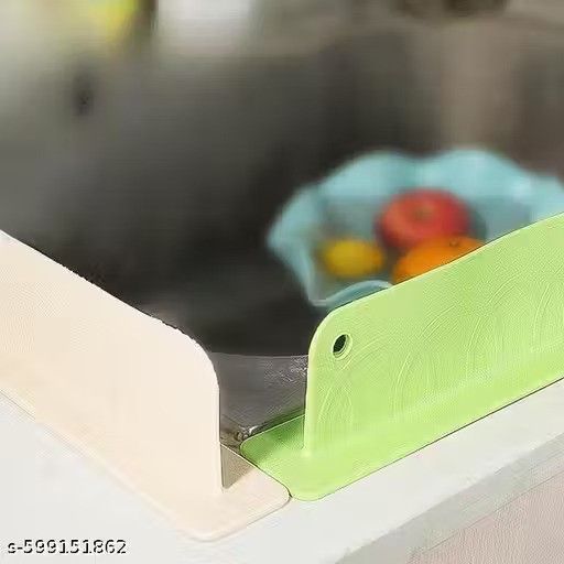 Kitchen Water Splash Guard Sink Splash back for Dish Washing